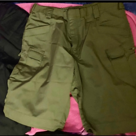 2 pair Edsy tactical shorts - Picture 2 of 9
